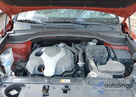 2013 Hyundai Santa Fe Sport 2.0T from USA, damaged, VIN 5XYZU3LA6DG049513